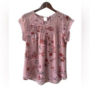 Danielrainn Sheer Floral Blouse Size M NWOT Women